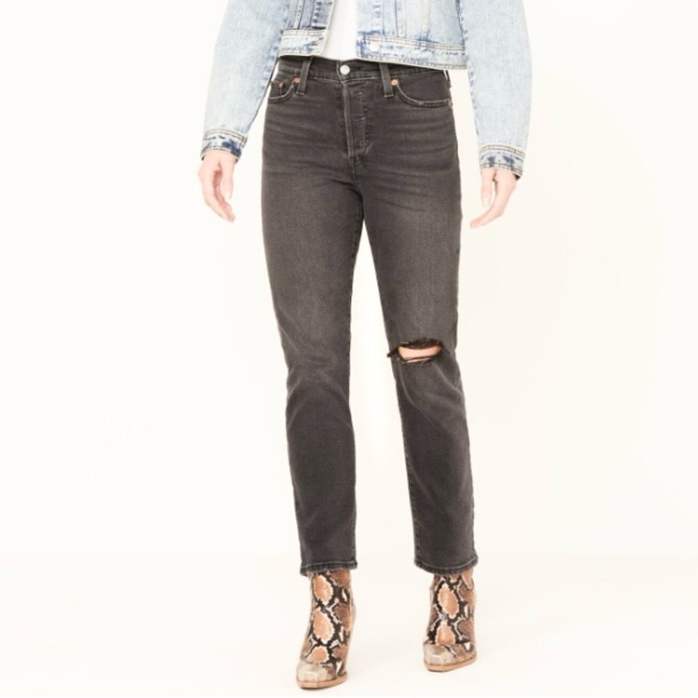 Levi’s Wedgie 28” Waist (Tag Size W29) Straight Faded Black Women’s Jeans